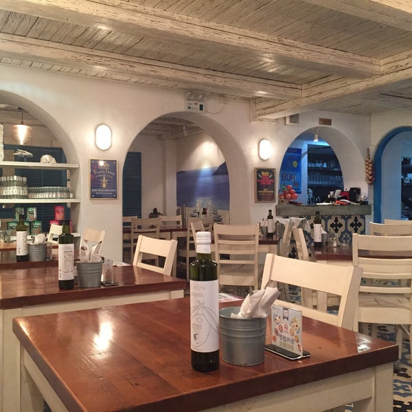 Greek taverna красная поляна. Греческая таверна фото. Греческая таверна йоргос. Греческая таверна порто миконос, москва. Greek taverna красная поляна.