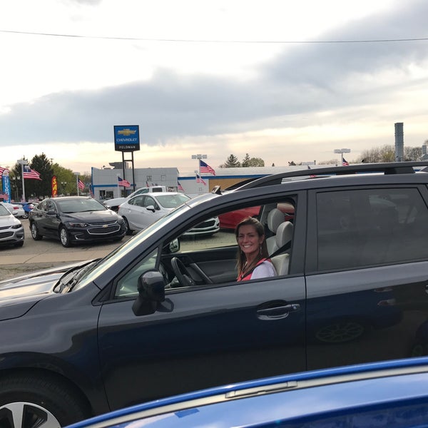 Williams Subaru Car Dealership in Lansing