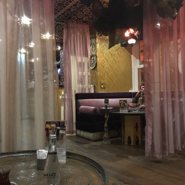 Photo taken at Al Fakheer Shisha Lounge by Berkay G. on 11/14/2018