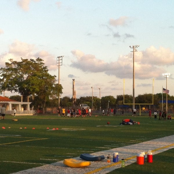 Mullins Park Football Field 2 tips