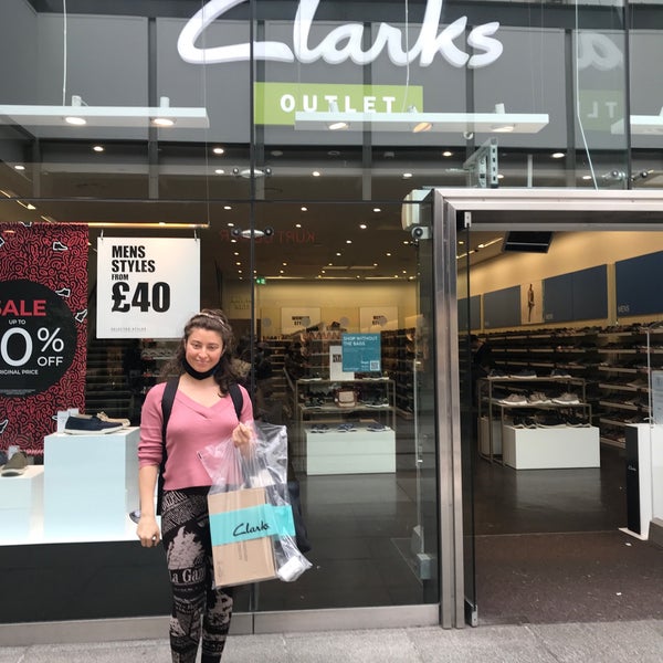 dans Muligt Regeringsforordning Clarks Outlet - Gunwharf Quays - 2 tips from 144 visitors