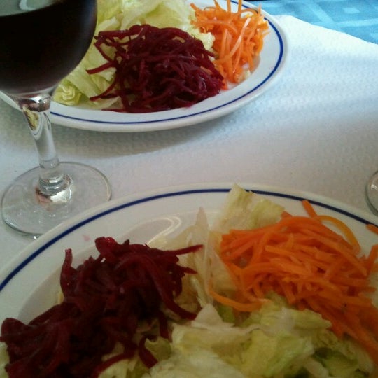 Photo taken at Restaurante Llamas by Francesc A. on 11/2/2012