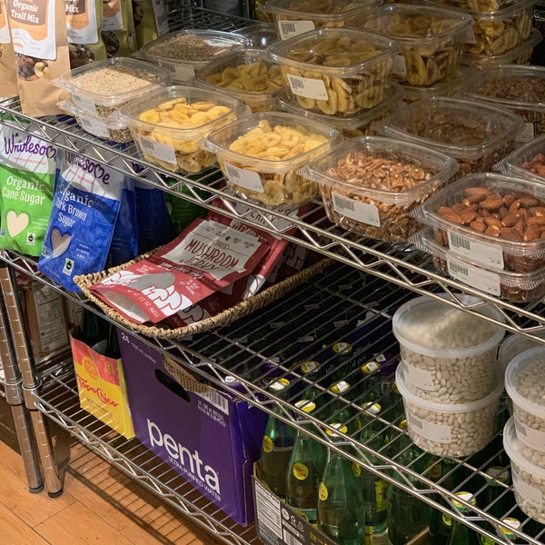 Photo taken at Green Grocer Chicago by Michael P. on 5/24/2019