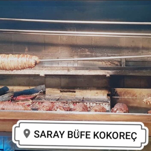 Das Foto wurde bei Saray Büfe Kokoreç von Arzu🐾 am 7/4/2019 aufgenommen