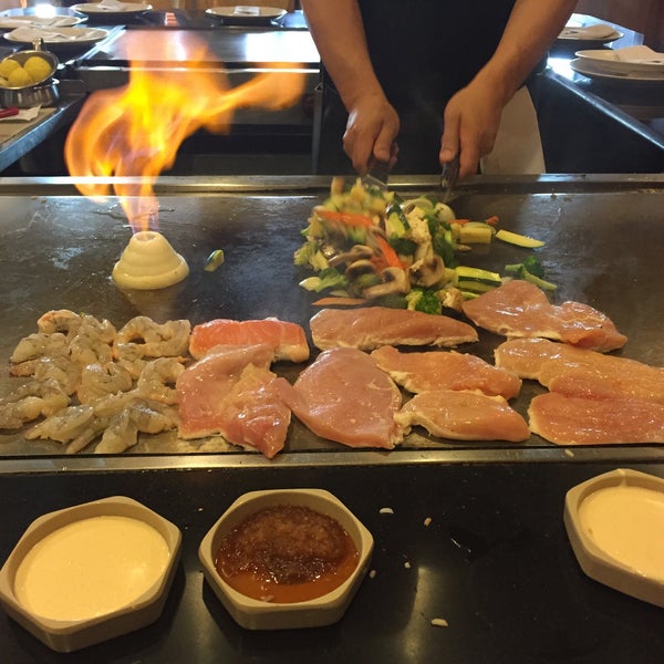 Mt Fuji Steak Sushi Bar Now Closed Sushi Restaurant In Brooklyn Park Maple Grove