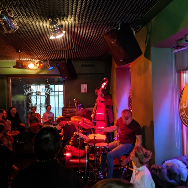 8/4/2019 tarihinde Sergey C.ziyaretçi tarafından The Hat Bar'de çekilen fotoğraf