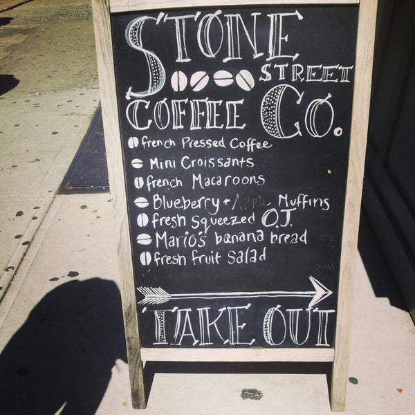 Снимок сделан в Stone Street Coffee Company пользователем Y N. 5/4/2013