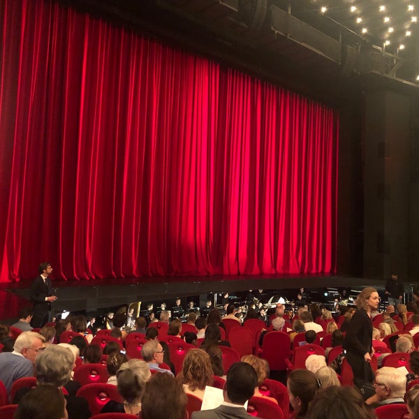 10/25/2019 tarihinde Ruba M.ziyaretçi tarafından Nationale Opera &amp; Ballet'de çekilen fotoğraf