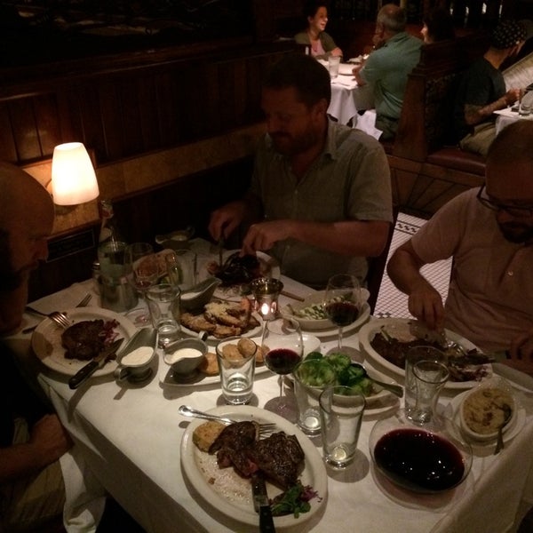 7/27/2014에 Matti K.님이 Charley&#39;s Steak House &amp; Seafood Grille에서 찍은 사진