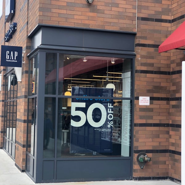 Gap Factory Store - Clothing Store in