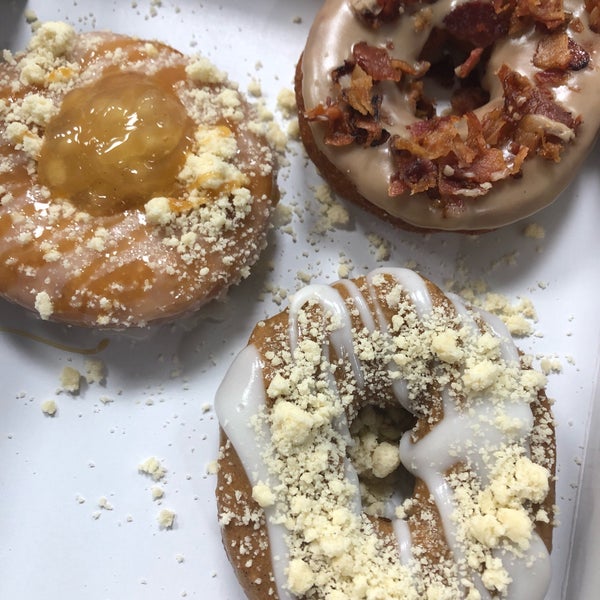 Foto scattata a Duck Donuts da Frank il 11/2/2018