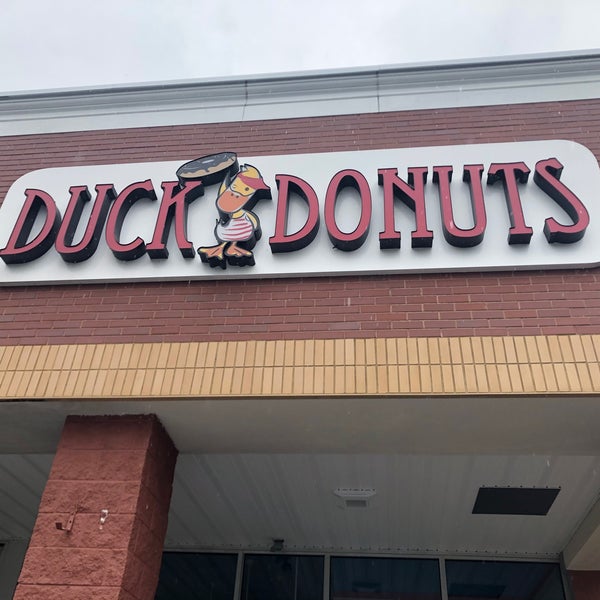 Foto diambil di Duck Donuts oleh Frank pada 8/29/2020