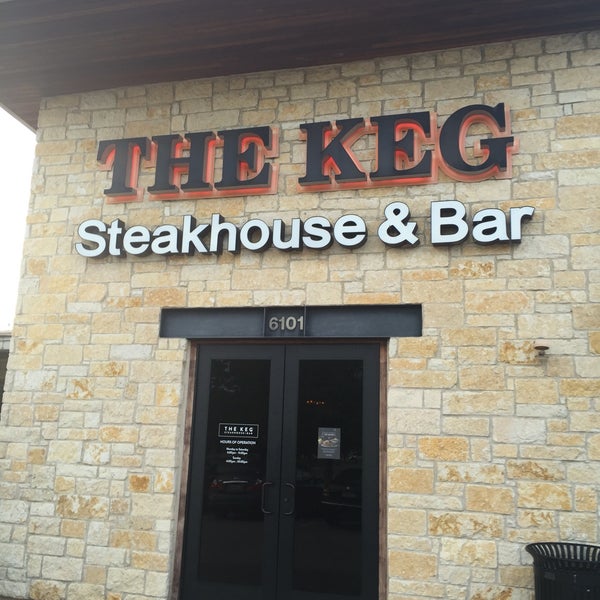 รูปภาพถ่ายที่ The Keg Steakhouse + Bar - Plano โดย Frank เมื่อ 5/3/2016