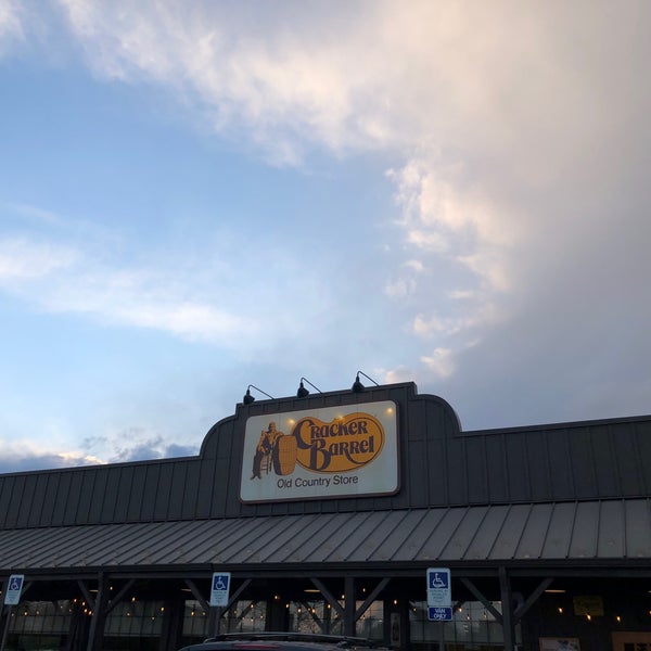 Cracker Barrel Old Country Store Edgewood Indianapolis, IN