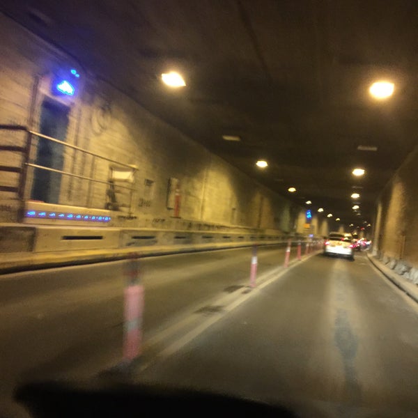Photo taken at Hugh L. Carey Tunnel by Frank on 5/8/2017