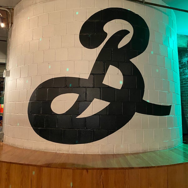 Foto scattata a Brooklyn Brewery da Frank il 5/17/2023