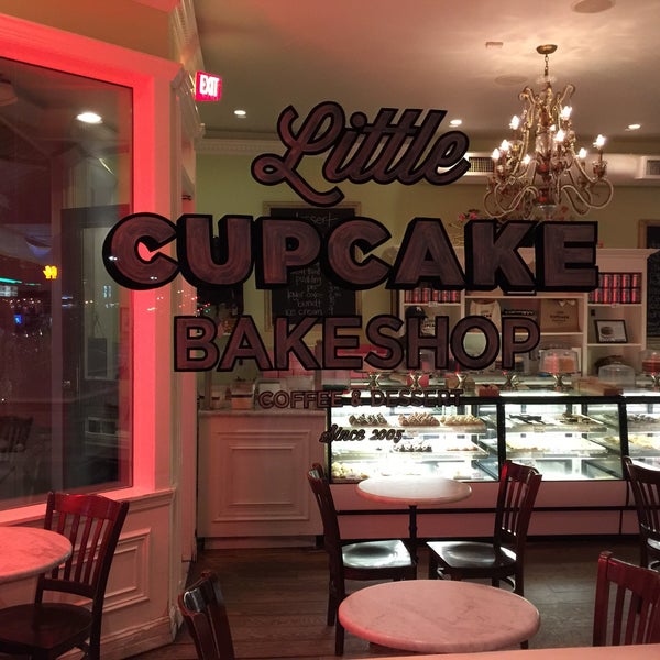 4/16/2017にFrankがLittle Cupcake Bakeshopで撮った写真