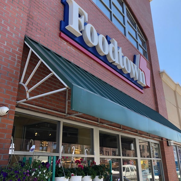 Foodtown Supermarket in Bay Ridge