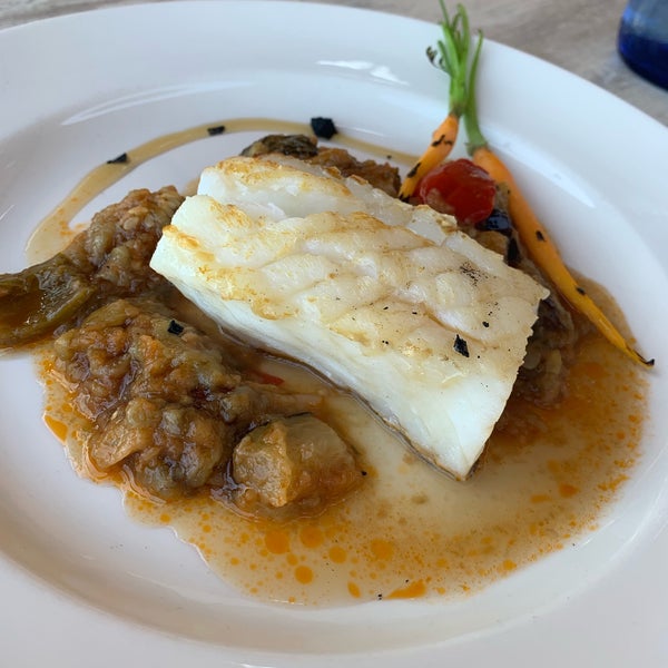 Foto scattata a Arenal Restaurant da Marbetty V. il 10/2/2019