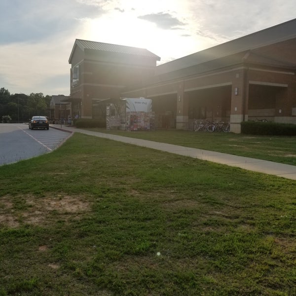 Fotos en Fort Benning Main PX Gran tienda