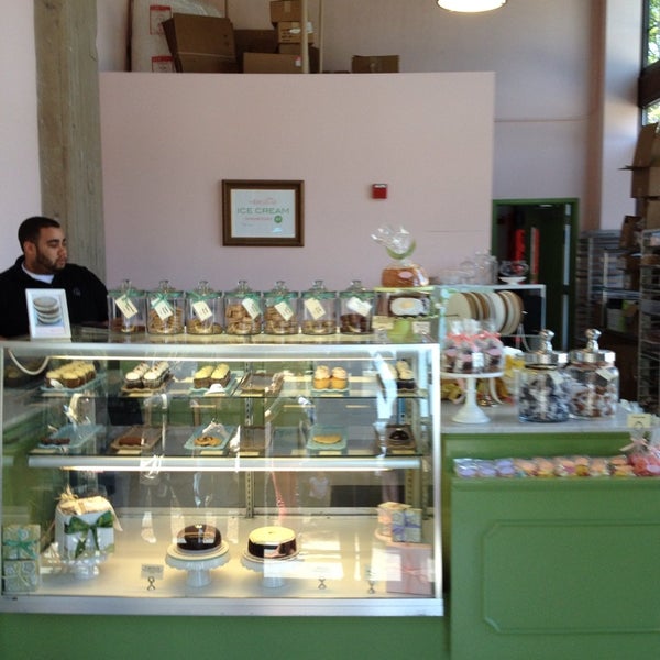 ROSABAU Patisserie кондитерская Париж