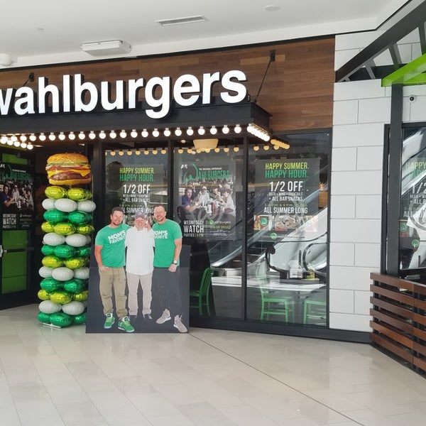 Photo taken at Wahlburgers by Heather W. on 6/10/2019