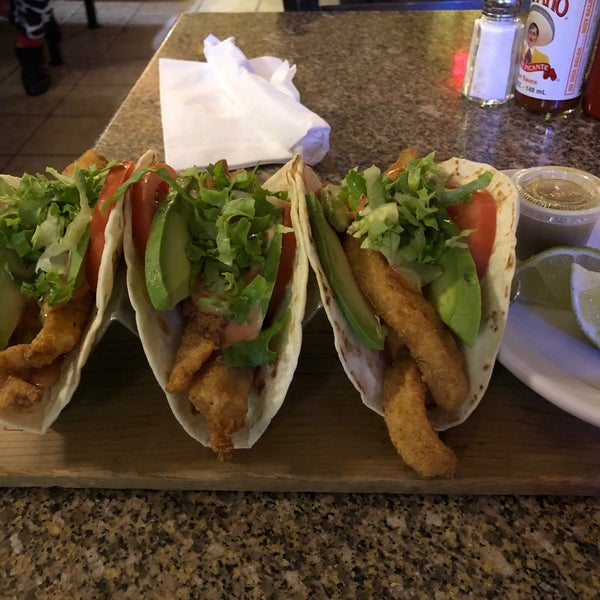 Foto diambil di Taco Mex Restaurant oleh Car R. pada 11/1/2019