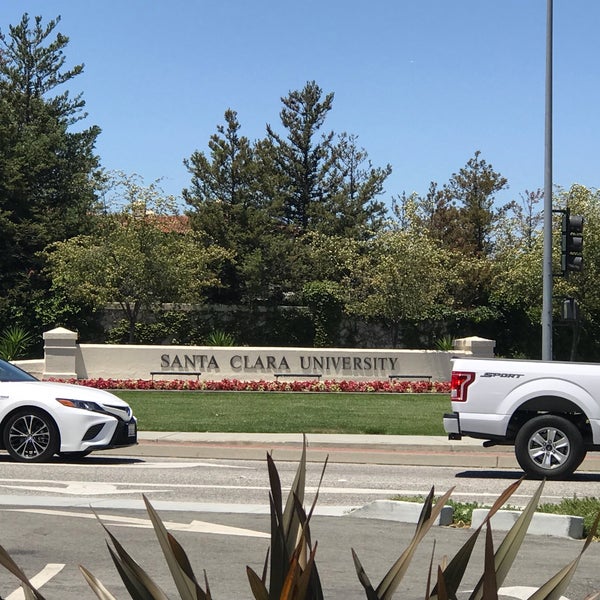 Photo taken at Santa Clara University by Devans00 .. on 6/1/2018