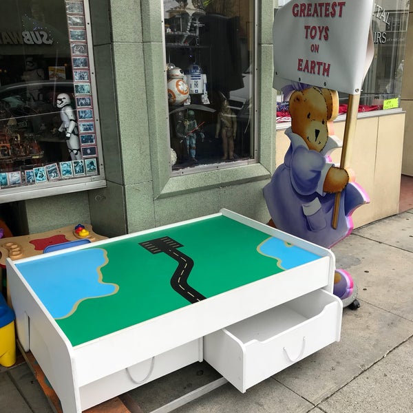 Toy Safari East End Alameda, CA