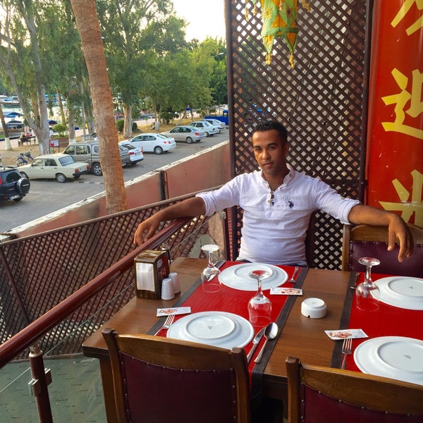 Das Foto wurde bei China Town Chinese &amp; Indian Restaurant von AHMET Ö. am 6/18/2015 aufgenommen