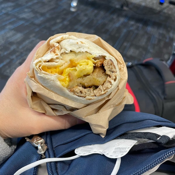 Rhino Market &amp; Deli - Concourse A