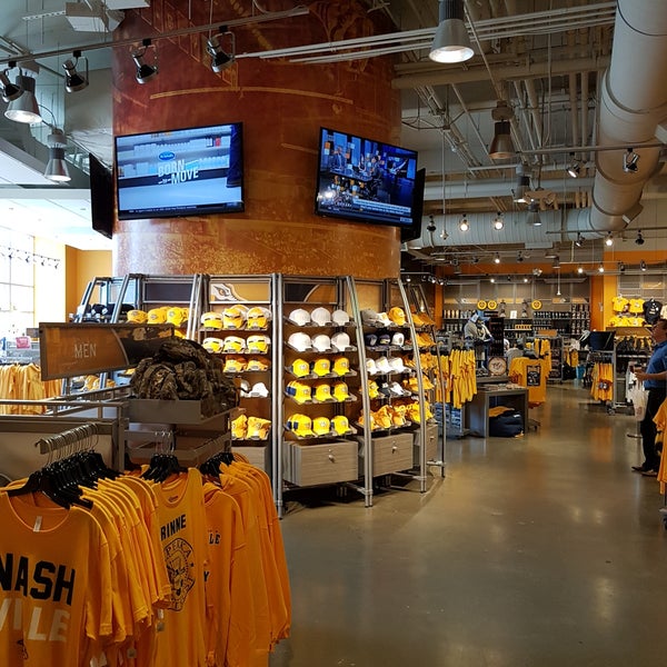 Preds Pro Shop ~ South Store - Bridgestone Arena