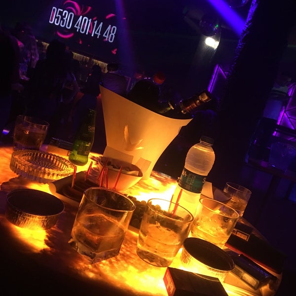 Photo prise au Riddim Club par Aykız Y. le10/6/2019