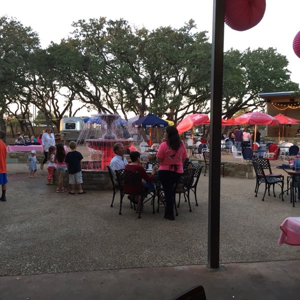 Pink Party at Lone Star Grille!