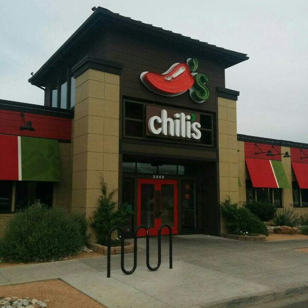 Photo taken at Chili&#39;s Grill &amp; Bar by William H. on 7/17/2015