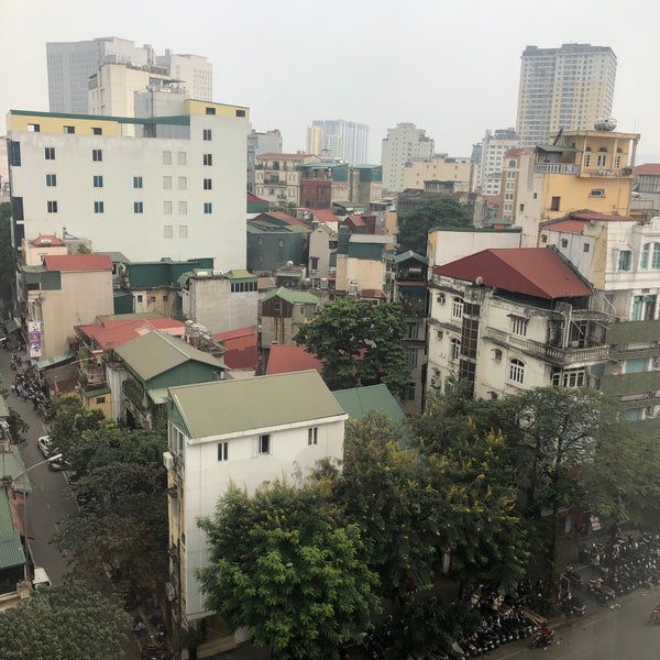 Photo taken at Hilton Garden Inn Hanoi by Danny Y. on 12/27/2018