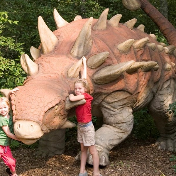 Photo taken at The Dinosaur Place at Nature&#39;s Art Village by The Dinosaur Place at Nature&#39;s Art Village on 2/25/2015