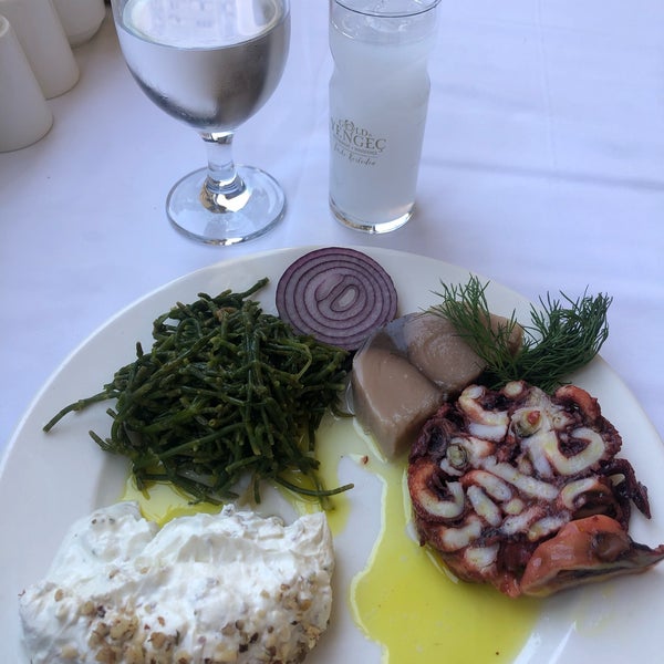 7/21/2019 tarihinde Ece A.ziyaretçi tarafından Gold Yengeç Restaurant'de çekilen fotoğraf