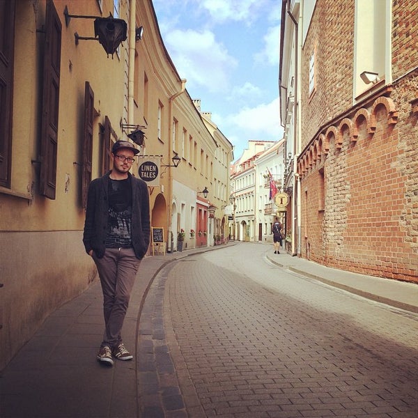 Foto scattata a Stiklių gatvė | Stiklių Street da Oleg L. il 9/3/2014