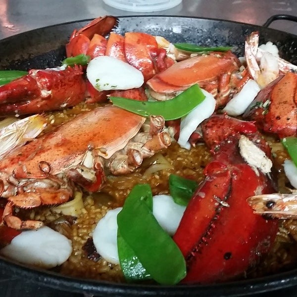 Lobster Paella! 😍 We'll be at the Rockville Centre Food & Wine Festival this Saturday! Stop by to see us! http://bit.ly/1rfjFpD