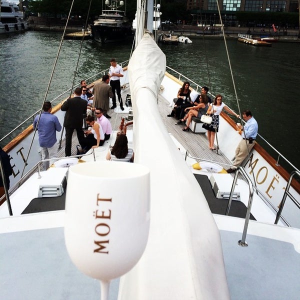 Foto tomada en New York Yacht Club  por Jean P. el 7/9/2014