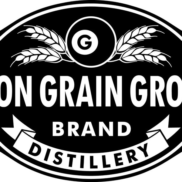 Foto tomada en Oregon Grain Growers Brand Distillery  por Rodney B. el 10/28/2015