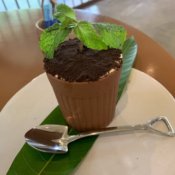 Photos At Cafe Roly Poly Home Roasted Cambodian Coffee Siem Reap Cambodia シェムリアップ カフェ Wat Damnak Road Wat Damnak Village Sala Kareuk Commune
