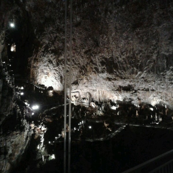 Photo prise au Grotta Gigante par Roberta S. le3/27/2013