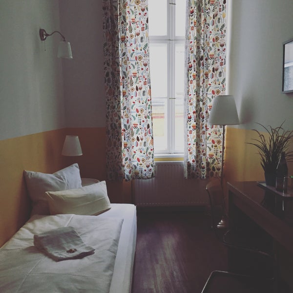 I stayed for five nights and  grand hostel was a total delight. Super cool, friendly, clean, quiet and perfectly located. And It was so easy to get to and from the airport.