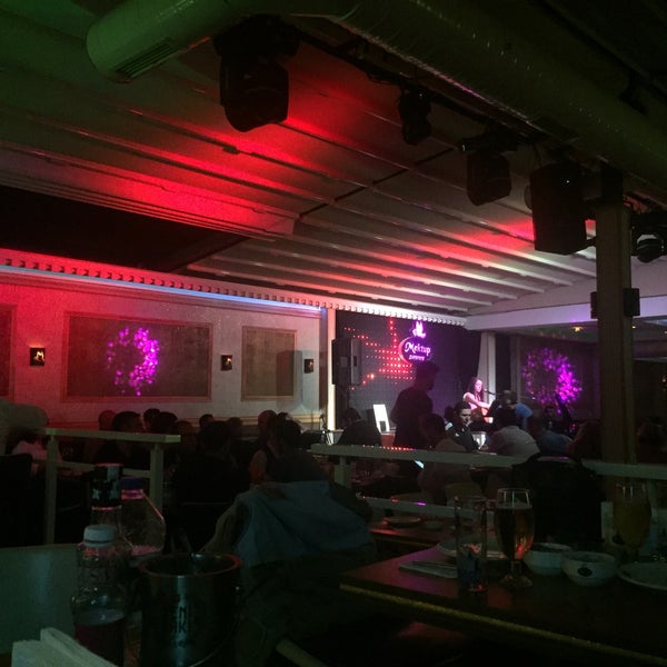Photo taken at Vokalist Restaurant by Özgür I. on 5/13/2017