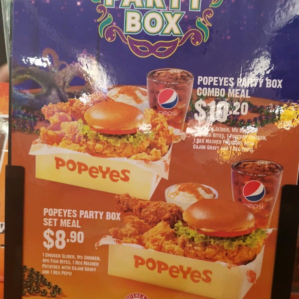 Снимок сделан в Popeyes Louisiana Kitchen пользователем Lexelle d. 11/22/2019