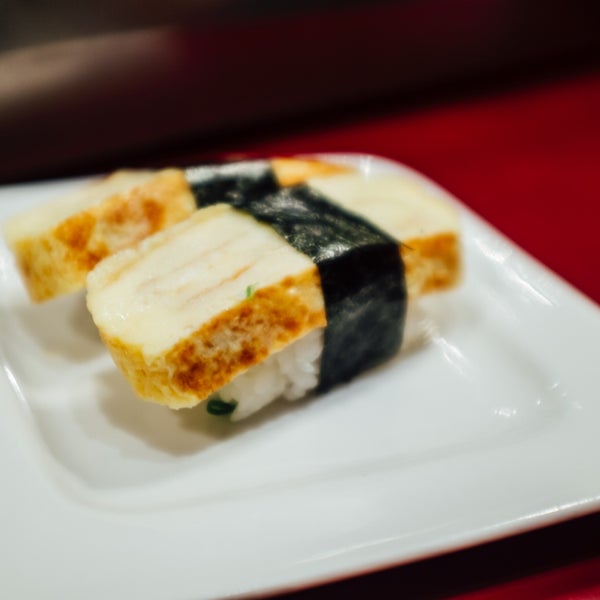 Снимок сделан в Sushi Zone пользователем Pam ☕️ O. 1/1/2016