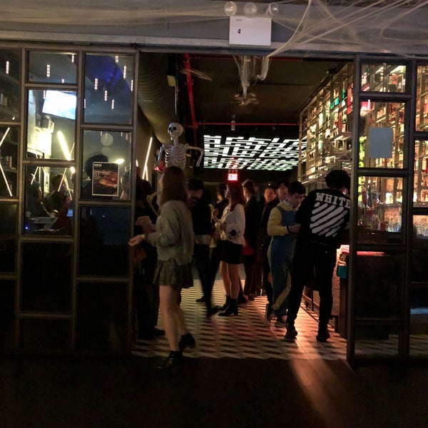 11/1/2017에 Alex T.님이 The Maze Bar + Eatery에서 찍은 사진