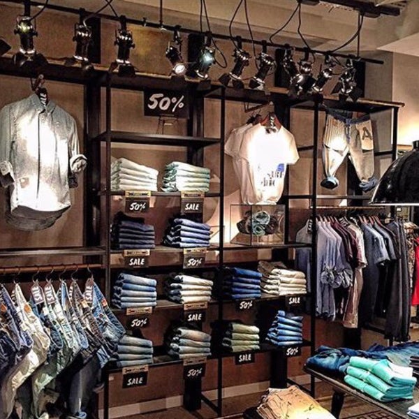 Amsterdam couture deals clothing
